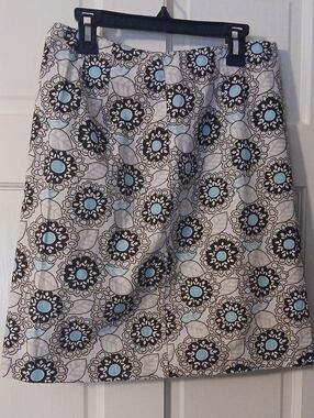 Loft Floral A-Line Skirt in White and Light Blue